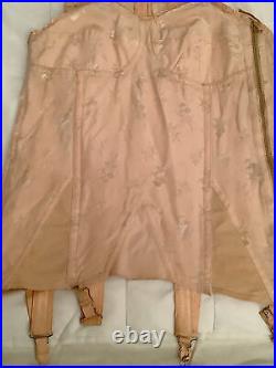 1950's Tailored Special Fit Shaper Corset Girdle PINK 32-B Open Bottom