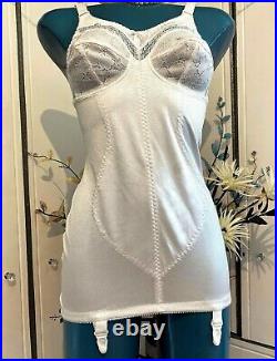 Open bottom girdle corselette 4 suspenders 36 B cup bra