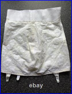 Rare! Vintage 1970's'Berlei' Open Bottom Suspender Girdle Firm Control