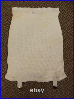 Retro Figure Sculpting Vtg 1950s NEW Stretch Knit Open Bottom Garters Girdle M