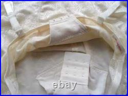 SCANDALE No. 8 Lace Girdle S Ivory Firm Open Bottom Skirt, Built-in Pants NWoT