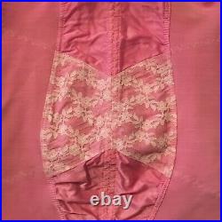 VTG Pink Young Smoothie The Strouse Adler Co Open Bottom Girdle With Garters Sz M