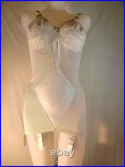 Vintage All In One Lily Of France Open Bottom Girdle 6 Garters