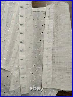 Vintage Crown Cool-ette Open Bottom Girdle White Cotton Embroidered 4731 sz 26