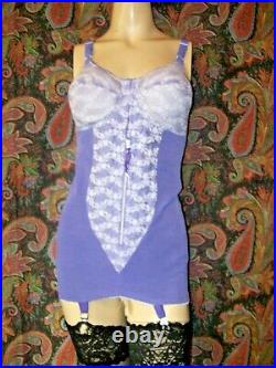 Vintage Young Smoothie All-In-One Bullet Bra Top Open Bottom Garter Girdle 38C
