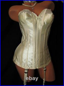 Vtg Goddess Corset Bustier garters Luxurious Satin Lace boned glossy open bottom