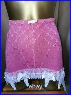Vtg Style Girdle Open Bottom Rose Pink Waist Size 31-32 #195