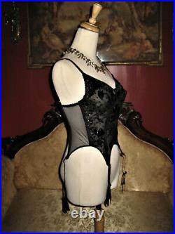 Vtg Victoria's Secret Bustier Velvet Corset 4 garter open bottom Girdle 32 Bra